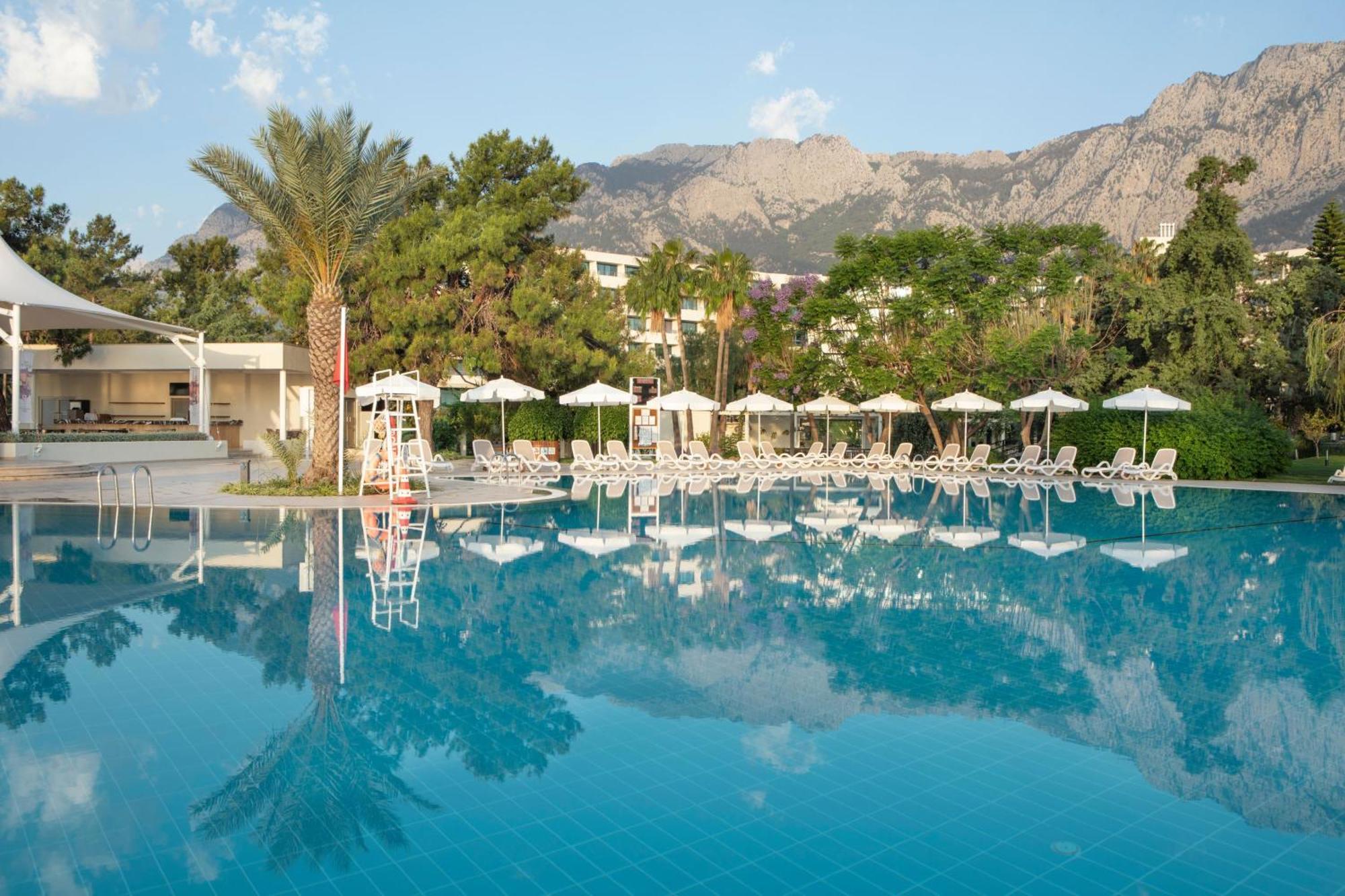 Mirage Park Resort-ultra Incl. Resort